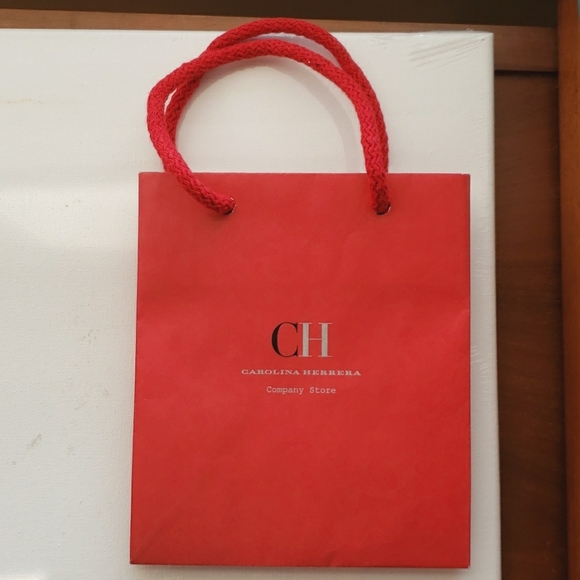 Carolina Herrera 2 paper Shopping Bags VGUC - Picture 7 of 11